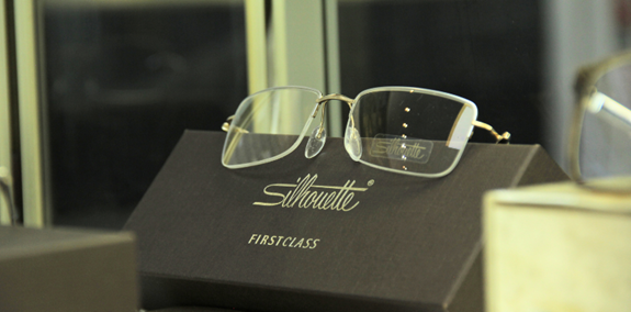 Glasses for heart-shaped faces